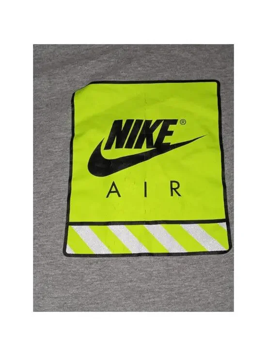 Nike Boys T-shirt Size XL 18 Long Sleeve Grey Winter Fall Clothes - Picture 2 of 7